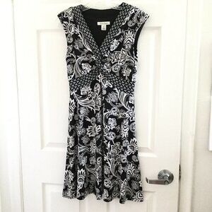 WHBM Black & White Floral Print Sleeveless Dress